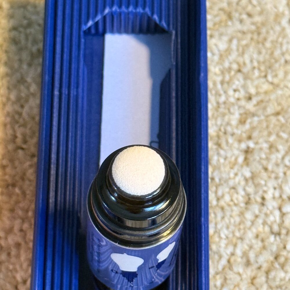 Benefit Watts' Up Highlighter Cream Stick - Picture 8 of 8